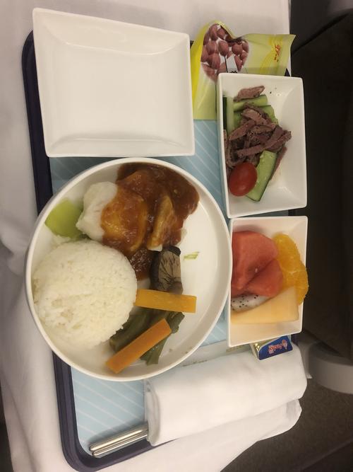 东方航空餐饮服务介绍