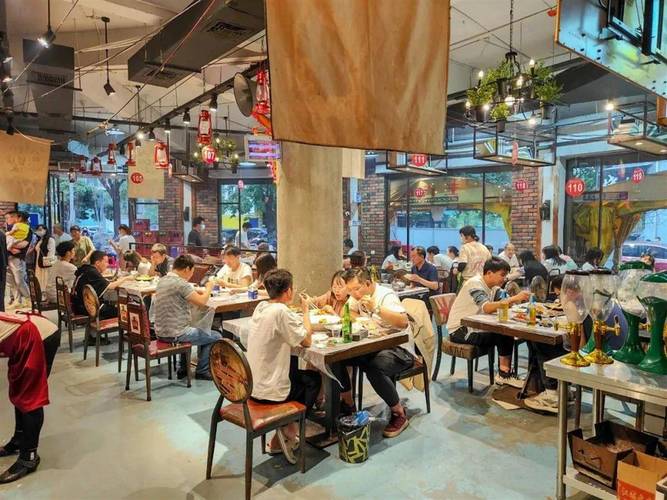 餐饮服务行业中如何避免烟火气的问题