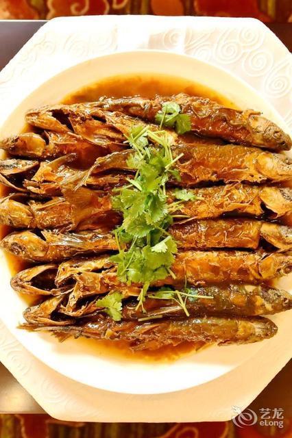 海隆石油大厦物业电话