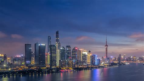 外滩附近好吃的饭店