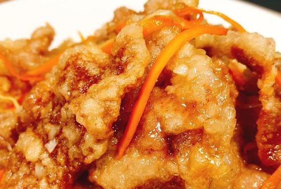 鞍山站前广场全景