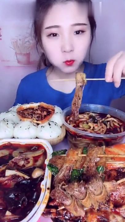 神级美食主播女主是谁