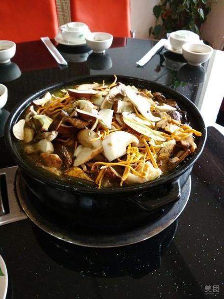 聊城金典餐饮公司