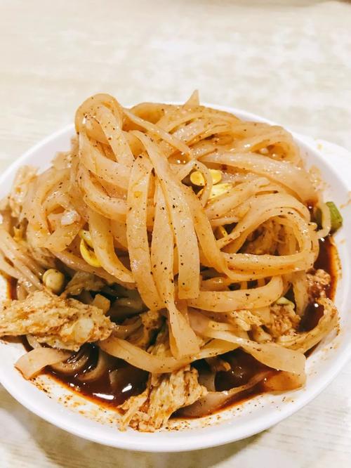 西安大雁塔美食一条街