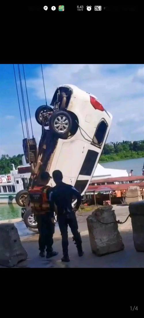 湖南安化小车坠江事故分析与预防建议