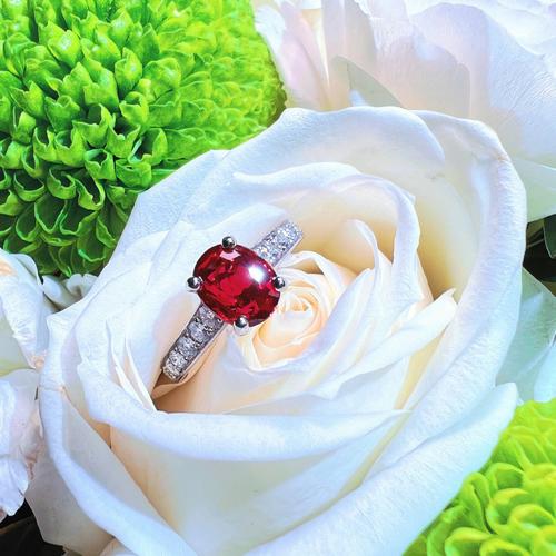 个性宝石独一无二的魅力