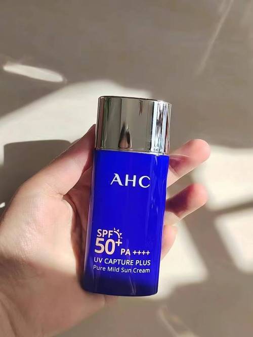 夏日续命神器养肤型大牌防晒霜的全面解析