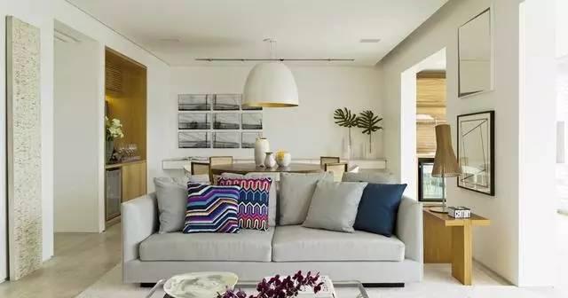 创新家居设计客厅阳台打通，地面抬高，多出一空间