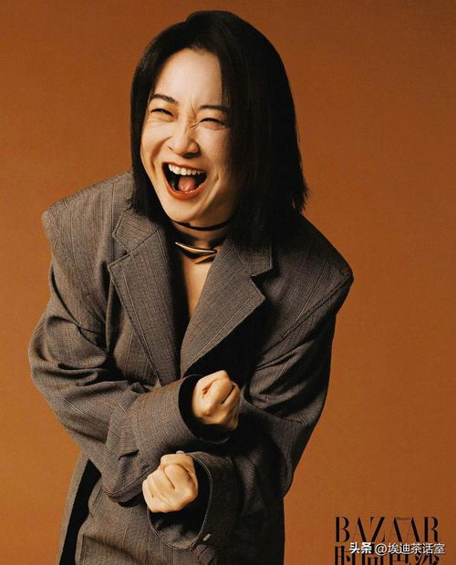 还骂吗？在巴黎笑的满脸褶子的贾玲，狠狠抽了内娱一个大逼斗！