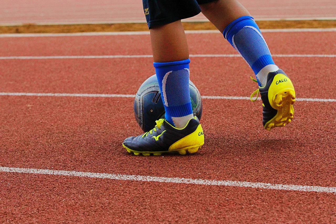 孙杨冲刺都没起腿，我们应该如何看待他的表现？