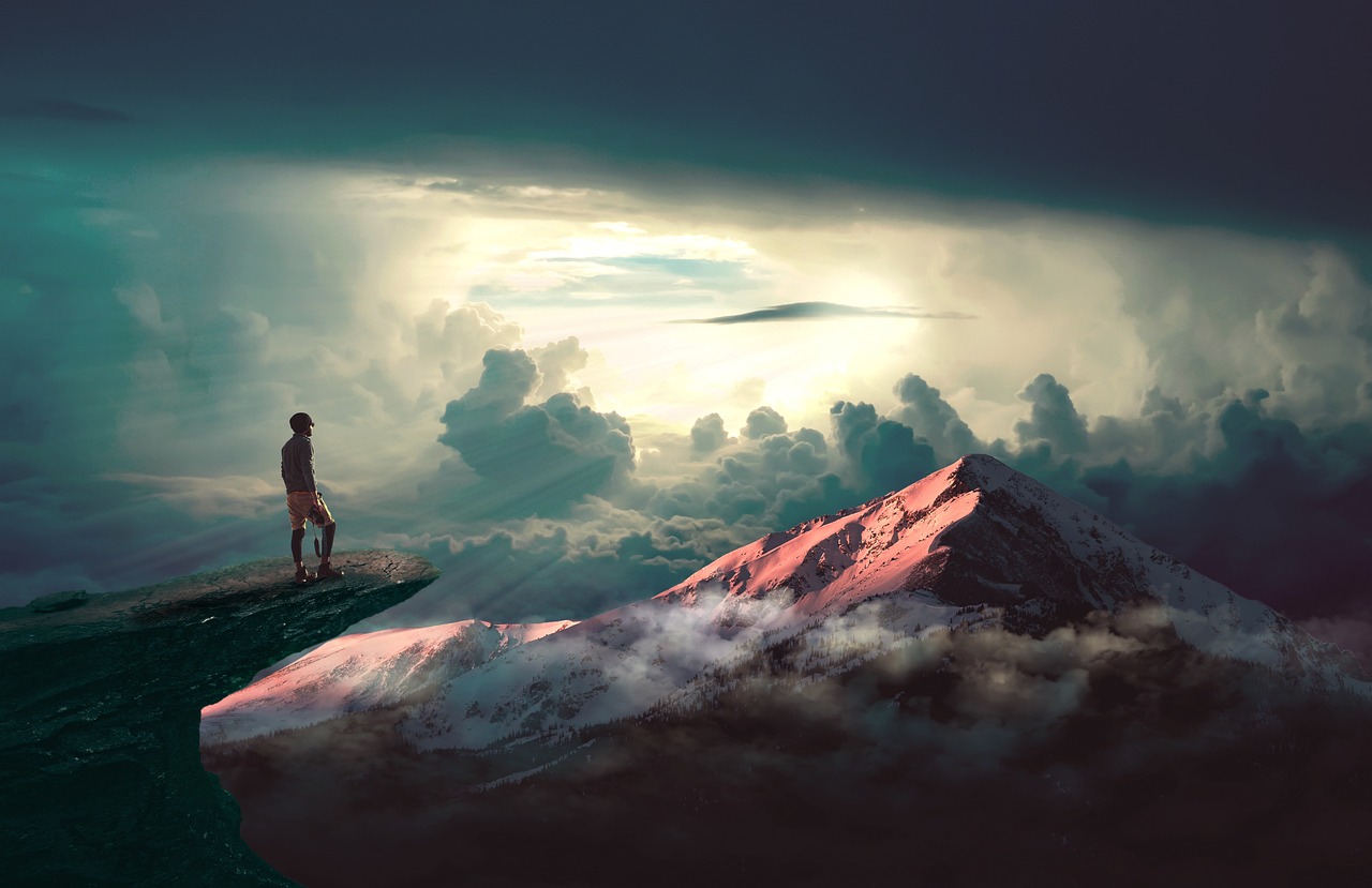 男子独闯哀牢山遇险？真相揭秘，一场误会引发的网络风波