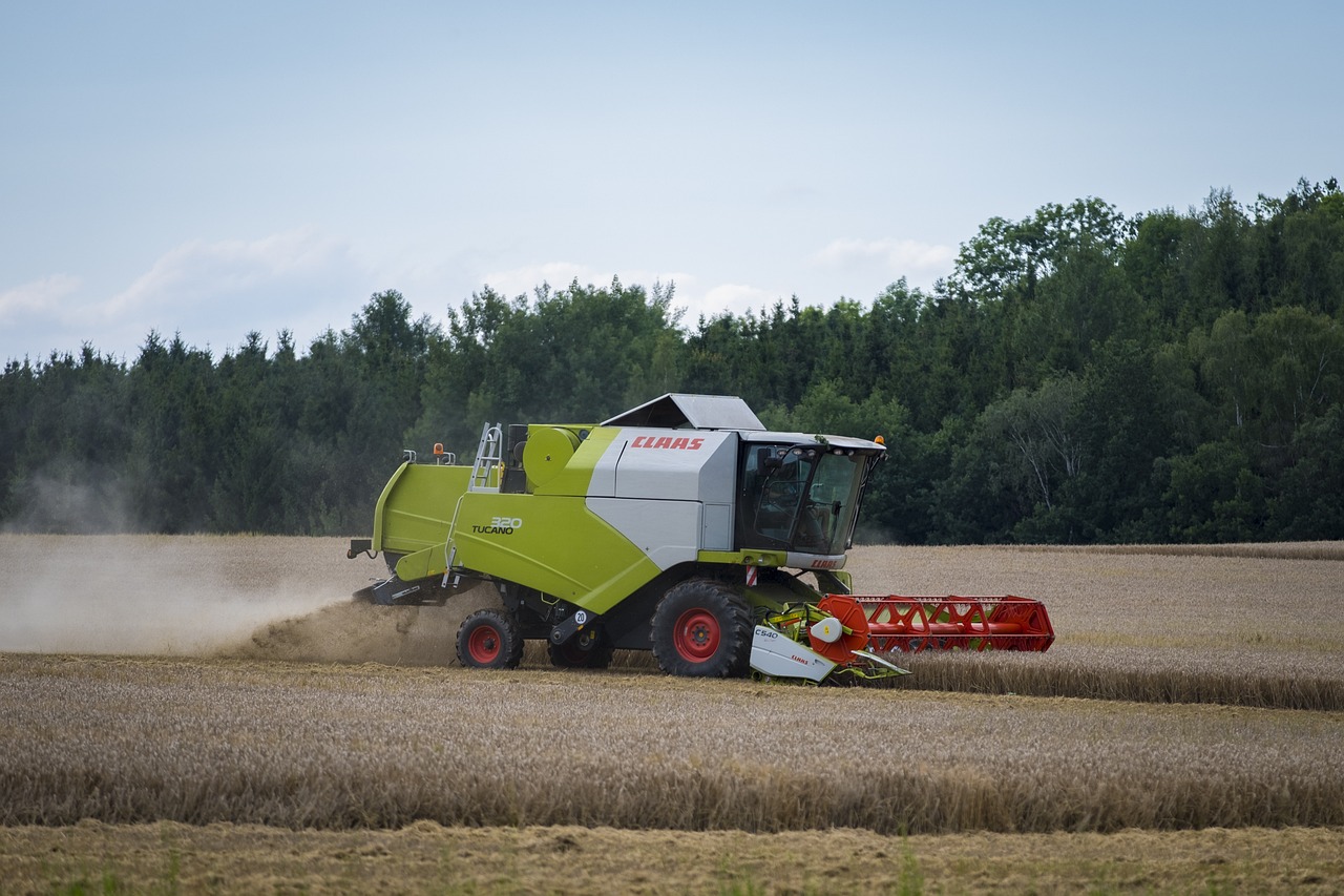 新疆农机网，农业现代化的引擎，绿色发展的新力量