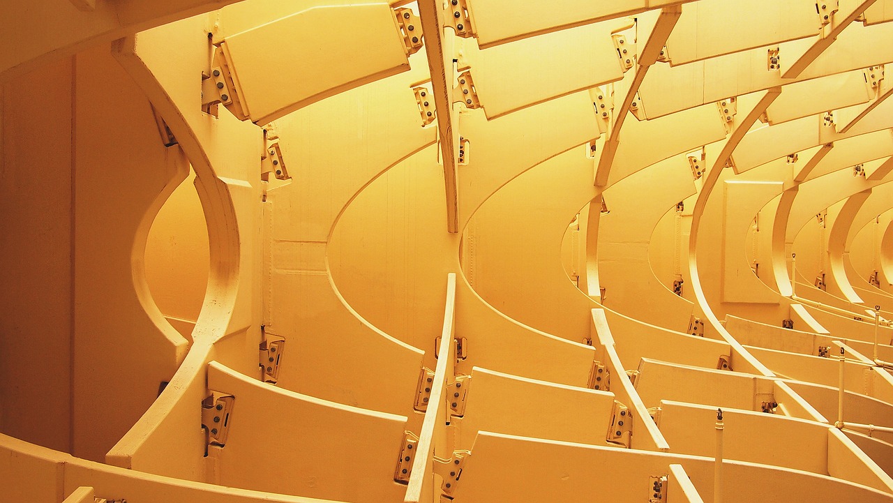 深度解析，行政管理理论与实践的交融——探索现代行政管理的新路径