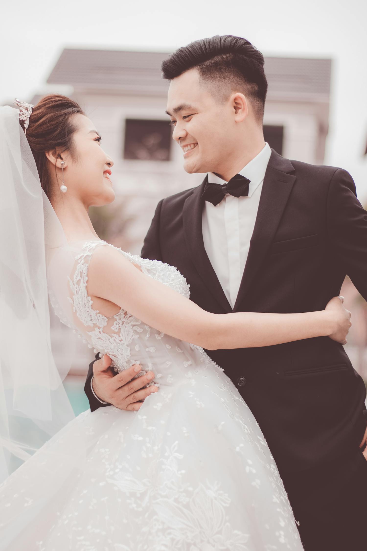 穿越千面之恋，非主流情侣QQ昵称的魅力解读