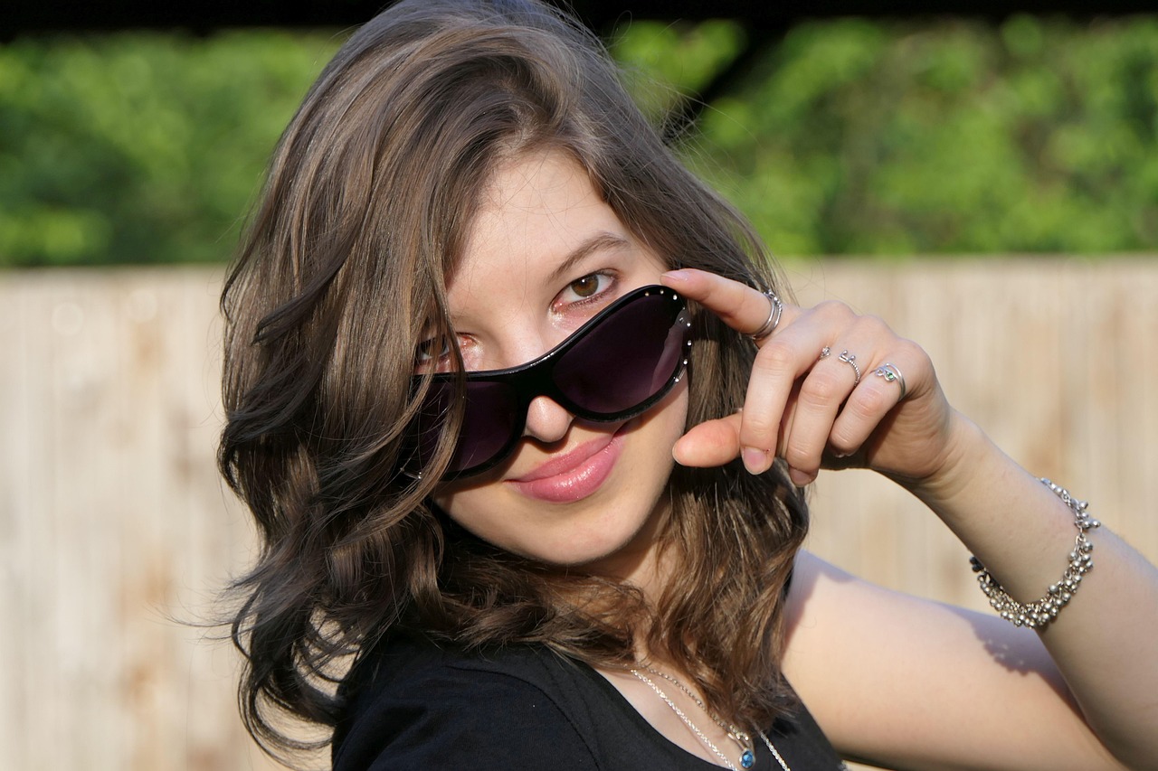 朱玲玲的面相智慧，揭示美丽与命运的深层解读