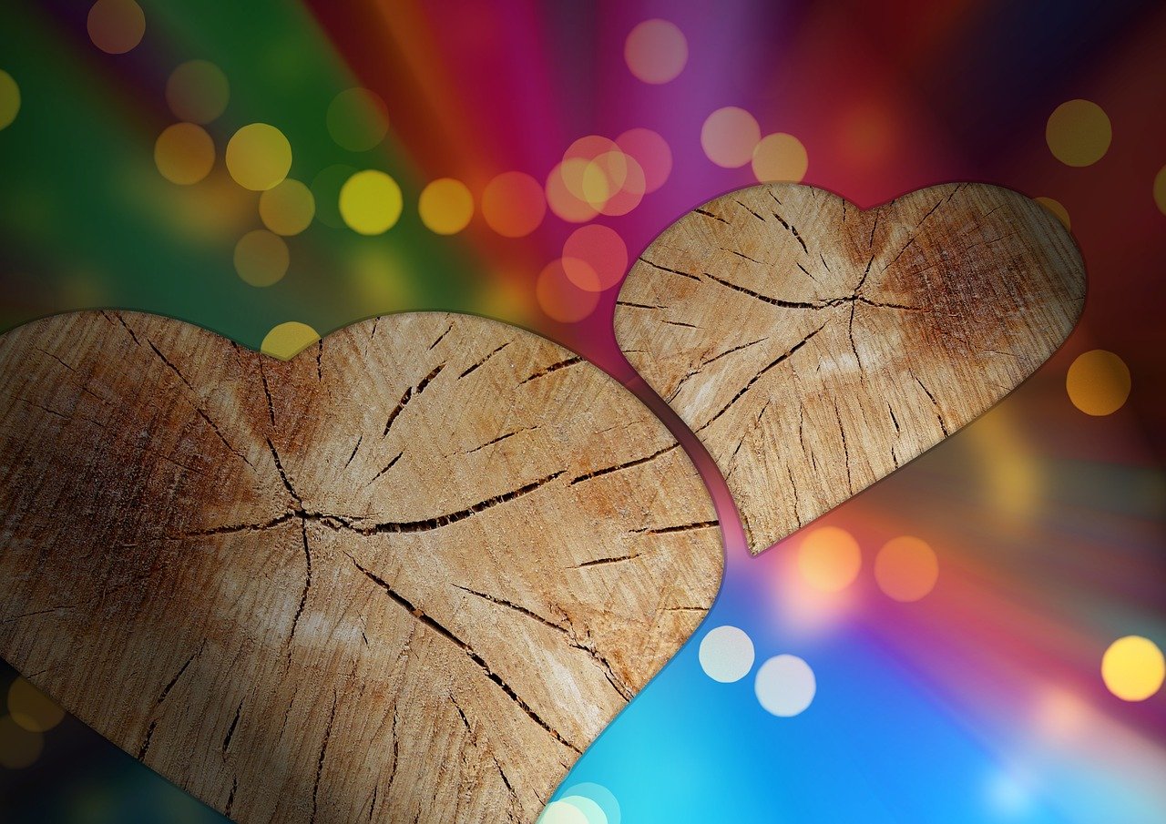 情人节的甜蜜语言指南，如何用言语点亮爱的烛光