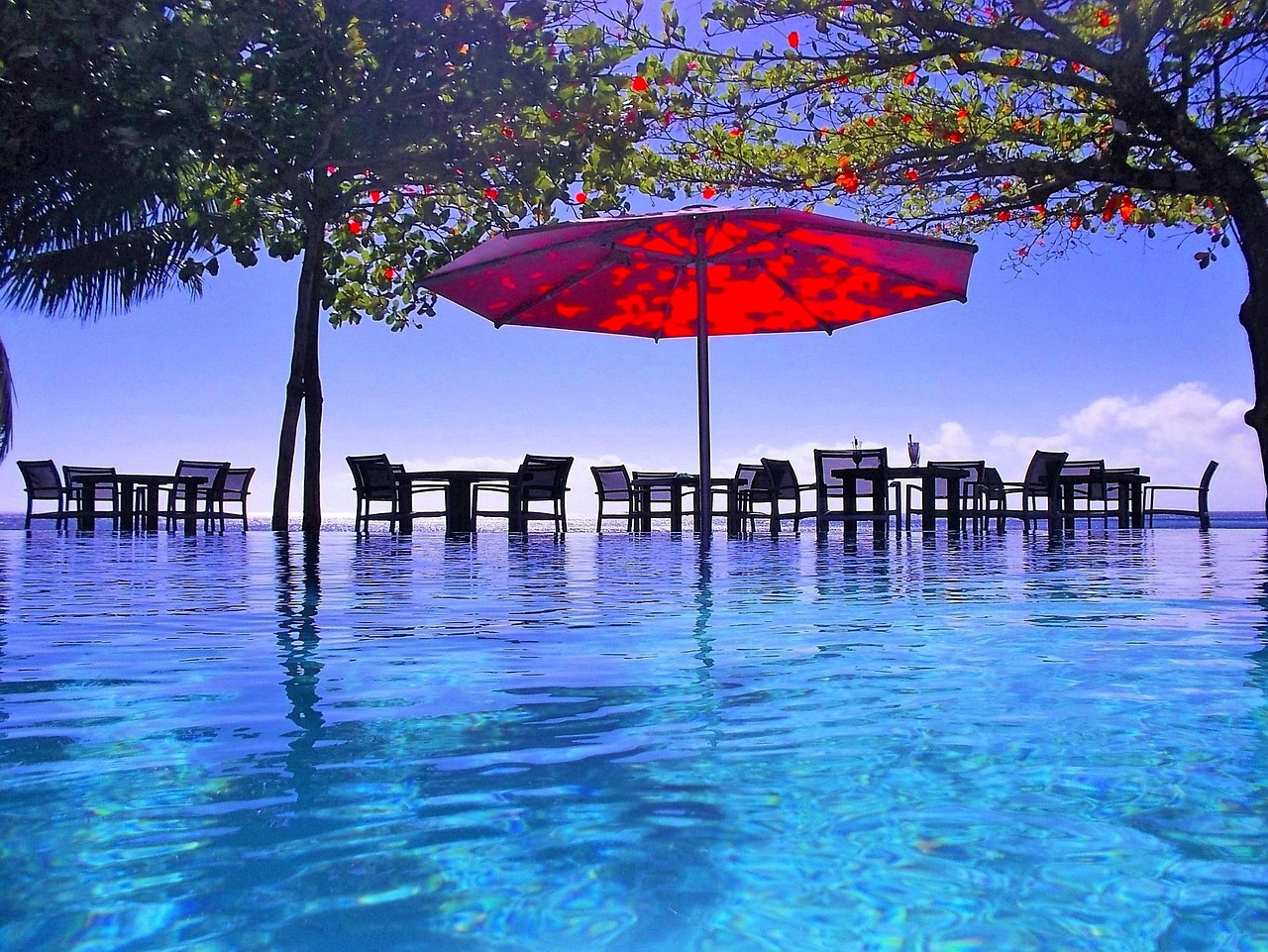 中国31省份新增13例，疫情动态与防控措施解析