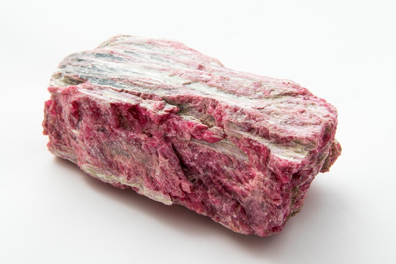 疫情新动态，31省份新增本土病例1280+4320，全国防控形势严峻