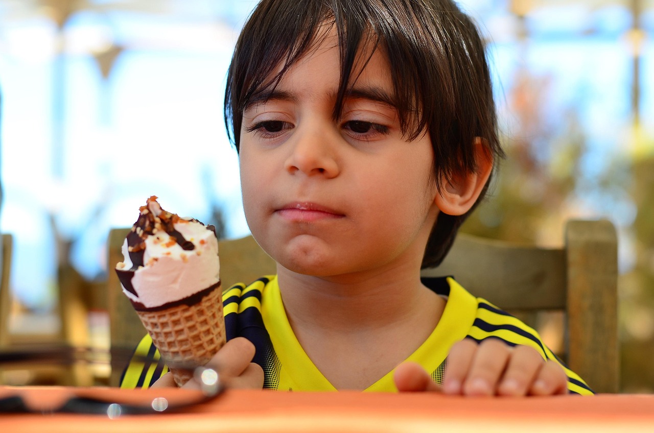 江苏疫情新动态,8例本土无症状感染者与4例新增病例的警示