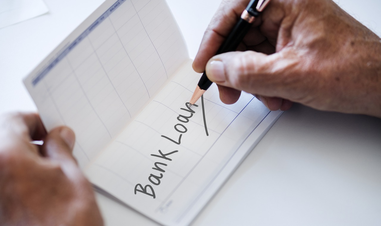 美国新冠确诊超237万,疫情下的挑战与反思