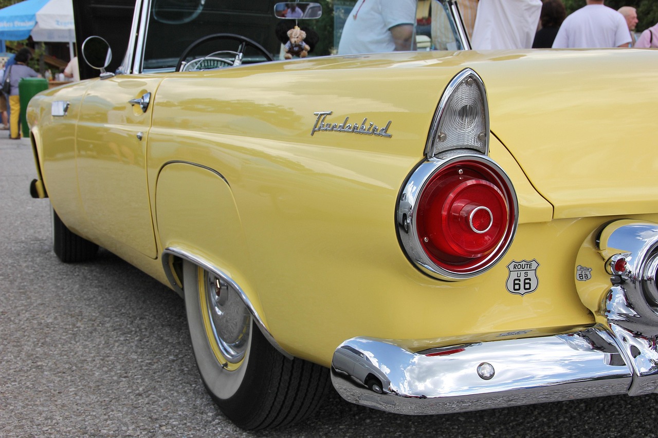 奥迪敞篷跑车,速度与激情的奢华报价