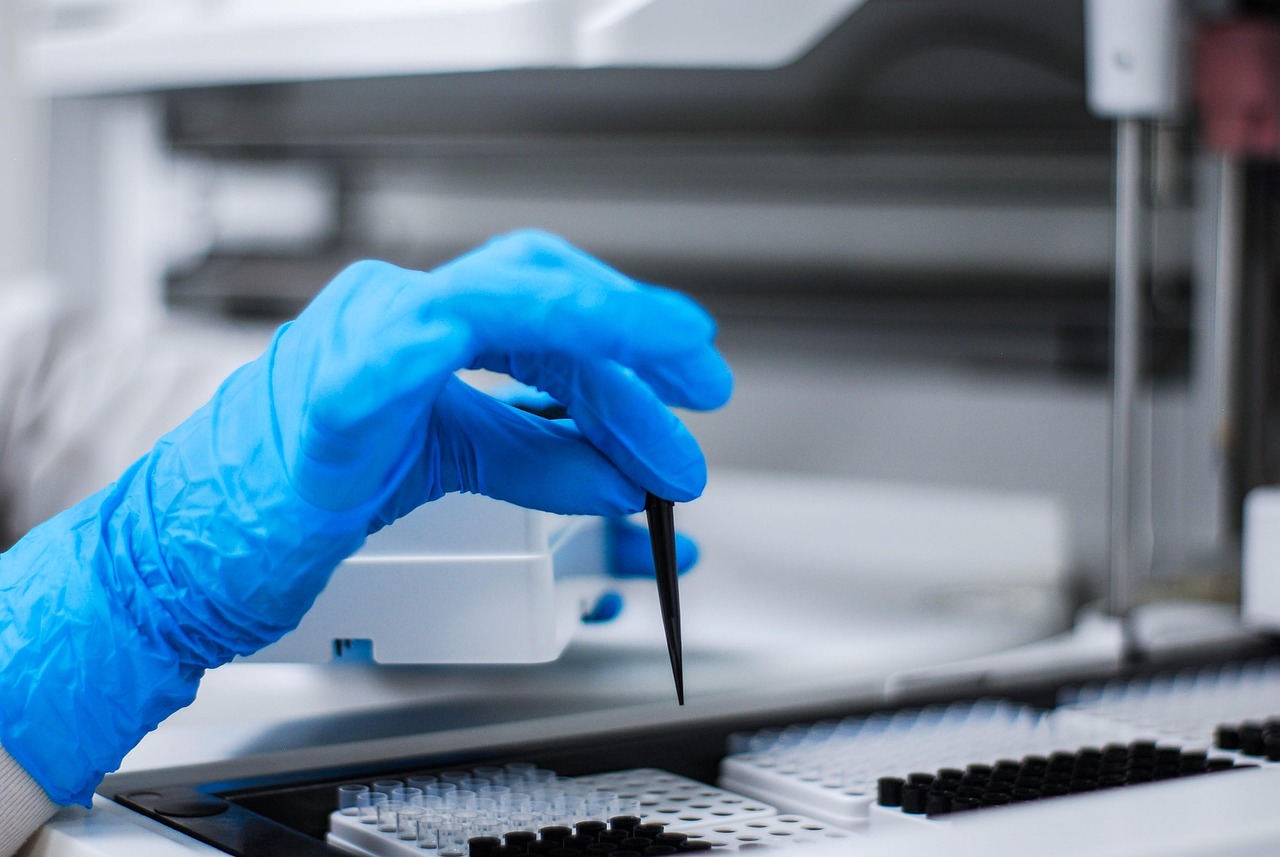 20例新增本土病例，疫情新动态与我们的日常