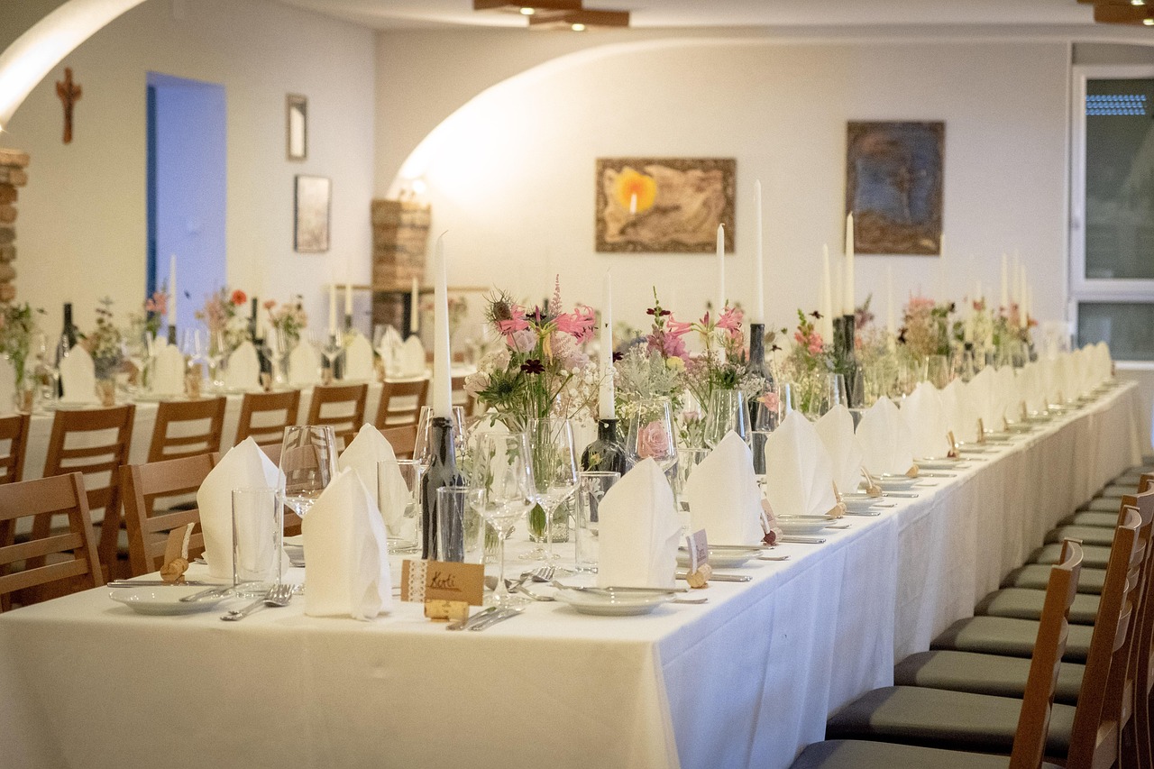 穿越时空的爱恋，传统文化集锦婚礼的魅力与实践