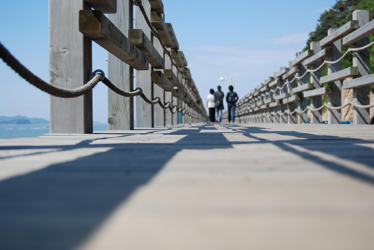 生活无奈，但总有希望的曙光