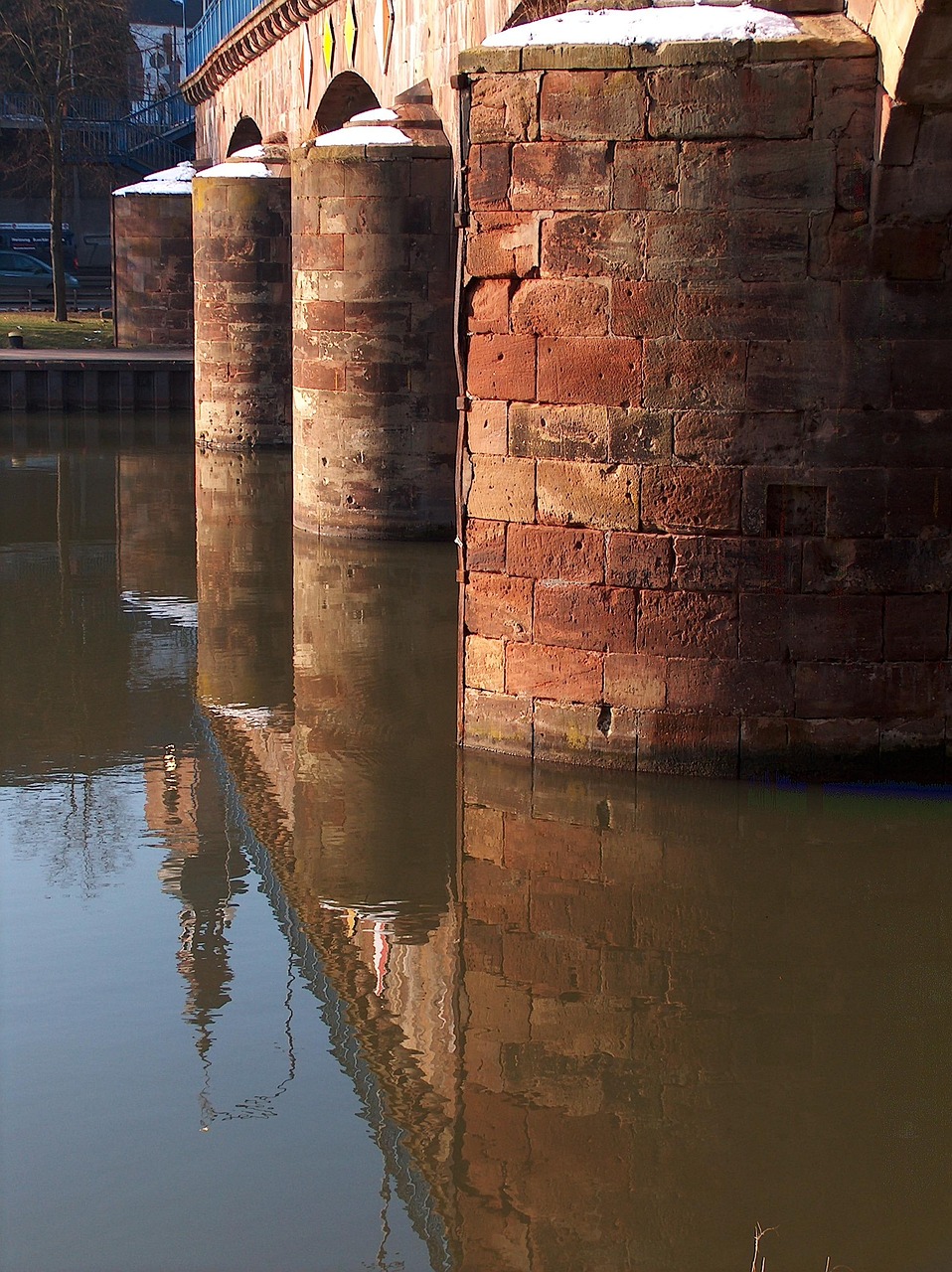 阐教人物与佛教寺庙的交融，历史与文化的桥梁