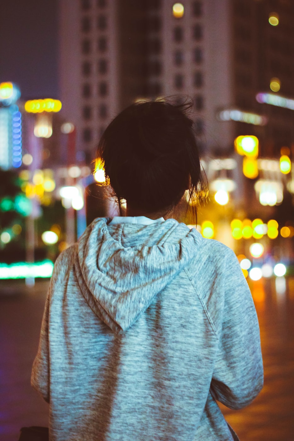 疲惫时刻的温柔慰藉，女性专属的朋友圈图片大全