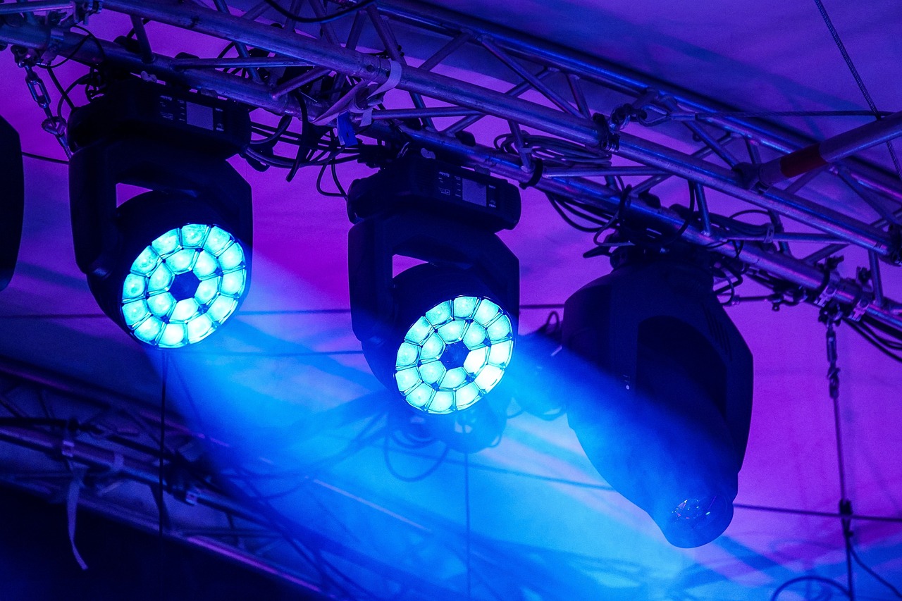 师兄MV，音乐与影像的完美融合，感受艺术的力量