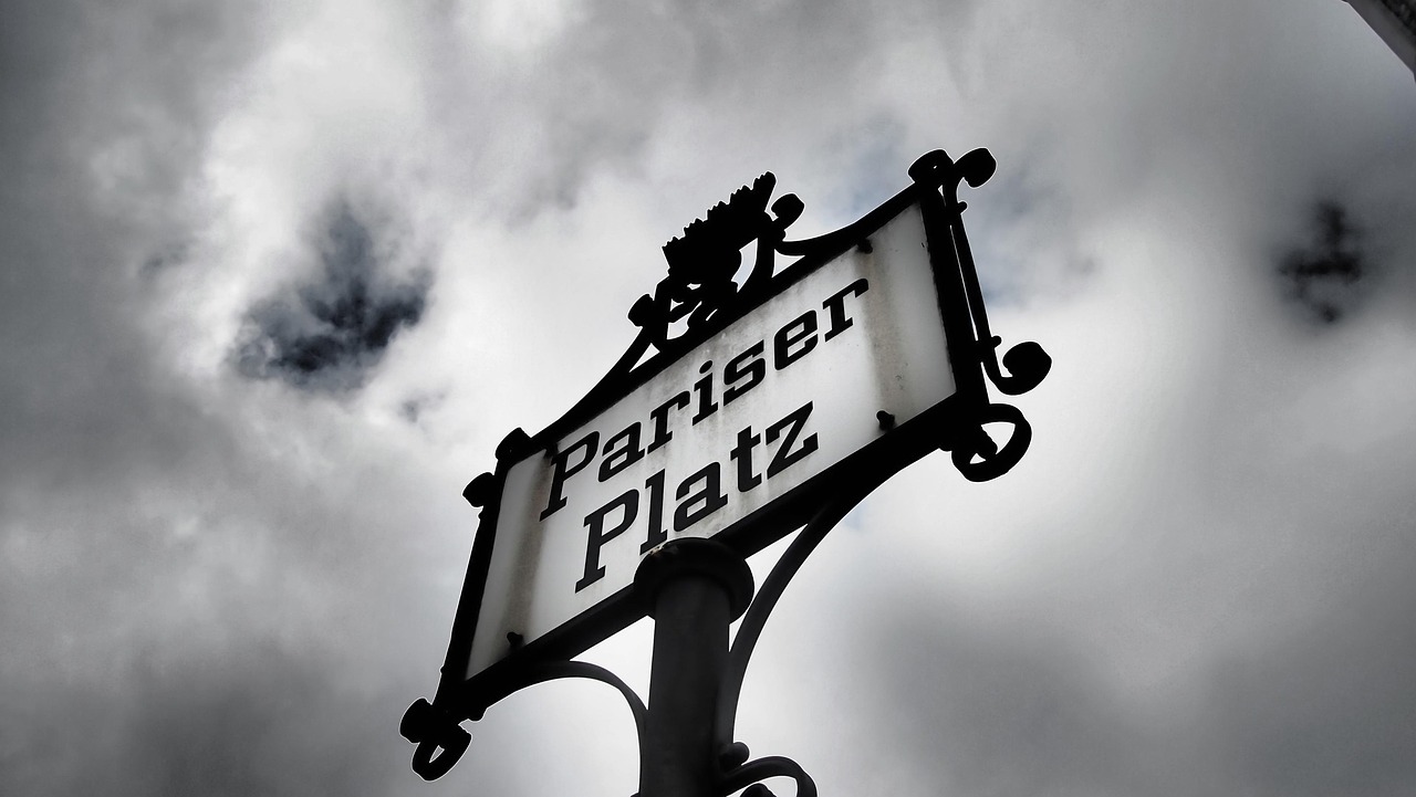 总结经验，智慧的积累与实践的桥梁