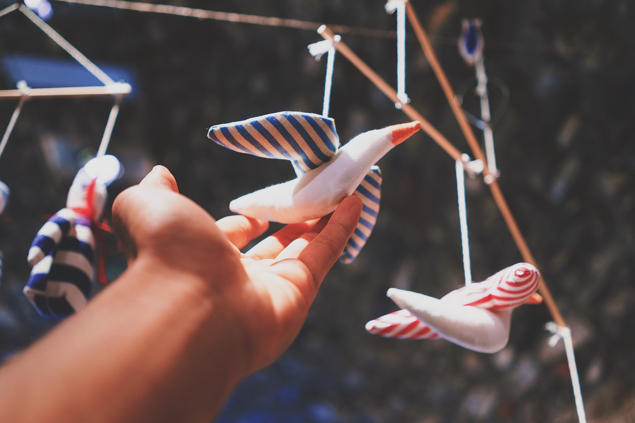 轻装上阵，女性如何通过看淡一切实现内心的释然